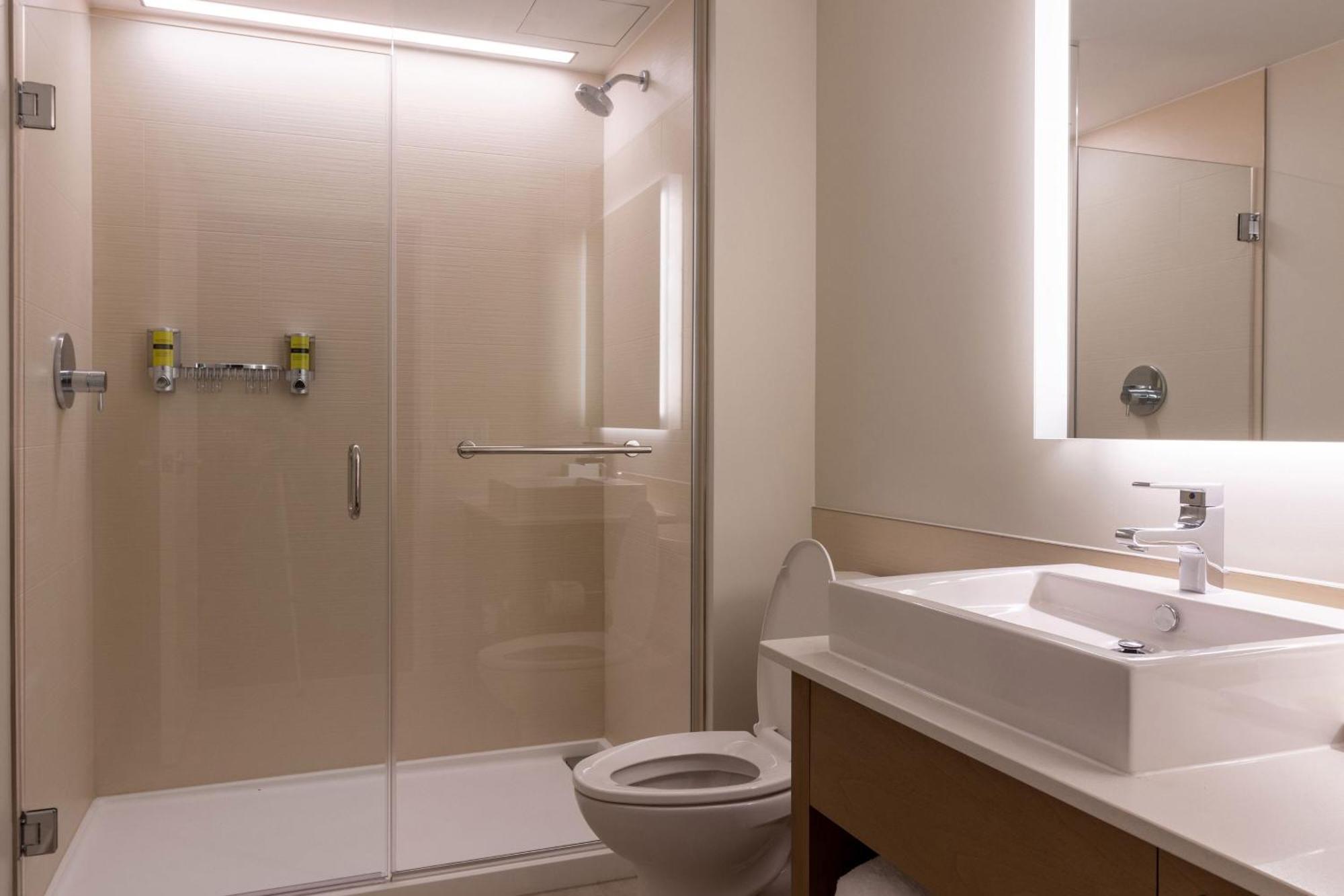 Element St. Louis Midtown Hotell Exteriör bild
